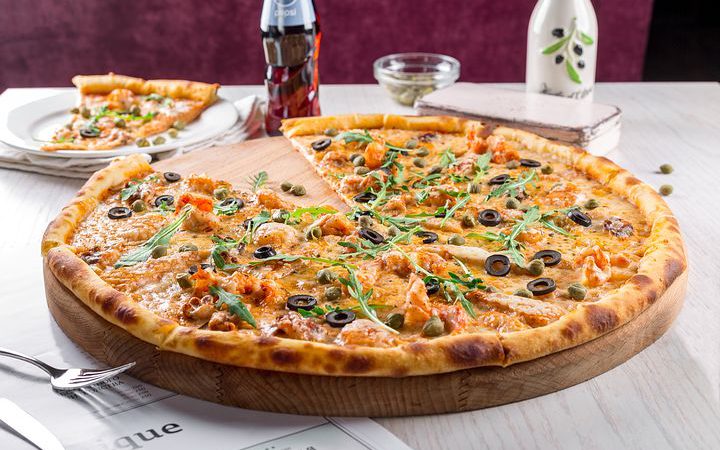 Jesteś na wczasach? Nie gotuj, złóż zamówienie na pizzę na obiad lub też kolację