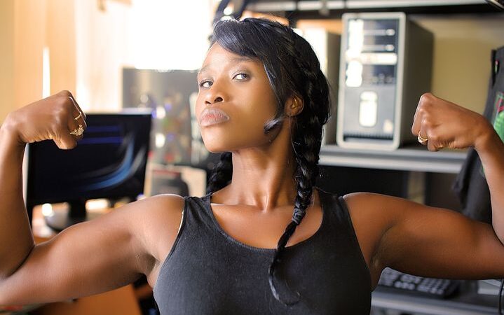 Liposukcja – czemu cieszy się taką popularnością