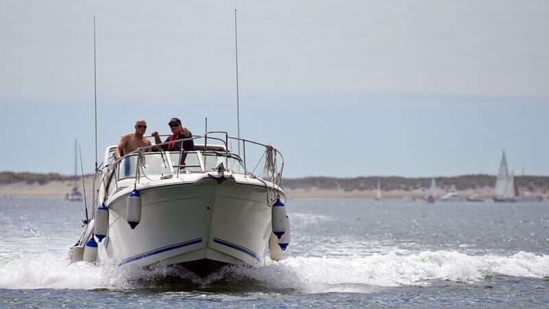 Naprawa silników morskich – ogół, co musisz posiadać wiedzę w tym temacie