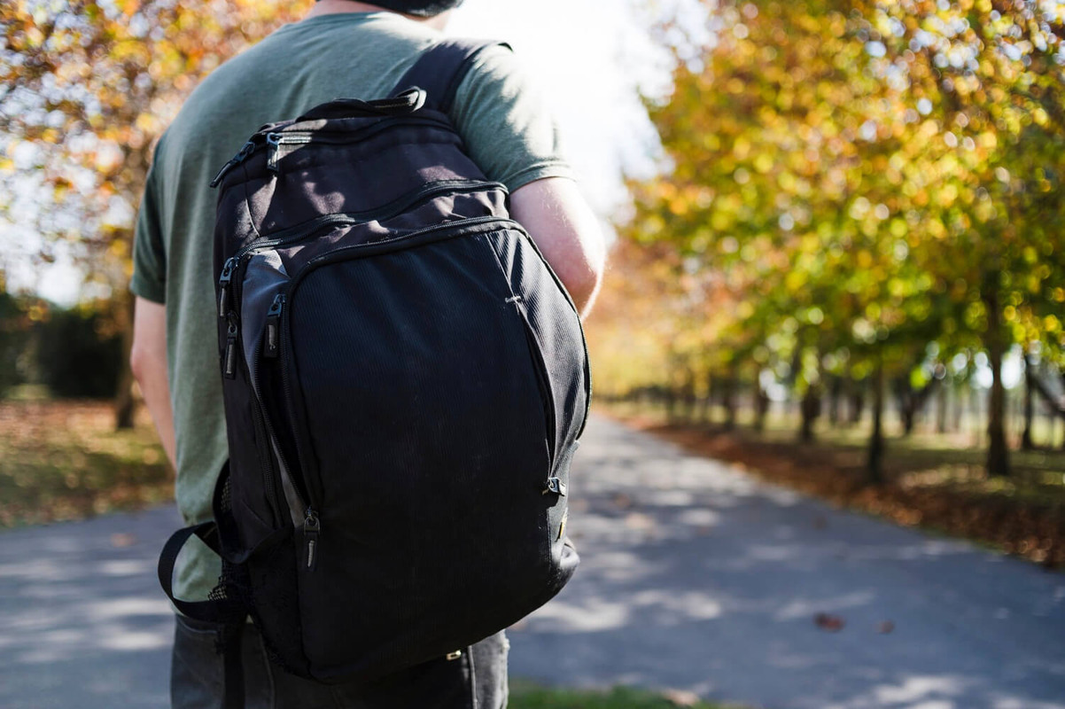 Które plecaki na jedno ramię Białystok obecnie się cieszą popularnością
